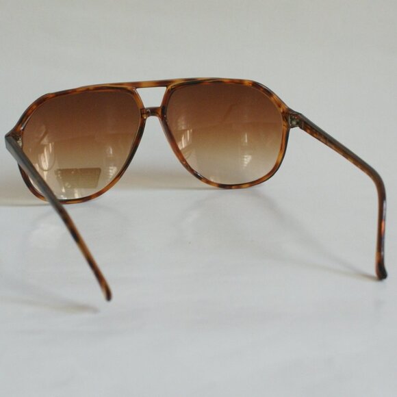 NWT TruVintage double bridge Navigator frame Amber gradient lens Sunglasses - Picture 5 of 6